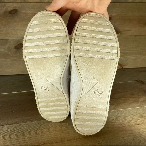 Puma carina Womens size 7.5 shoes white leather comfort casual sneakers - Picture 7 of 8